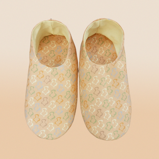 Flower Feet M (35-39) – Pantufa Térmica de Sementes para Escalda Pés e Relaxamento